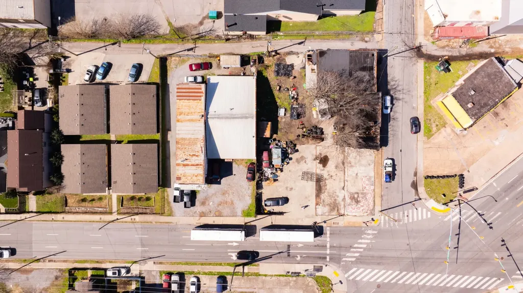 1005 2nd Ave, S Nashville TN 37210