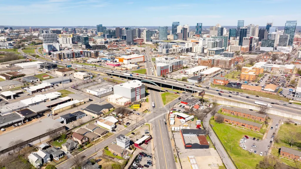 1005 2nd Ave, S Nashville TN 37210