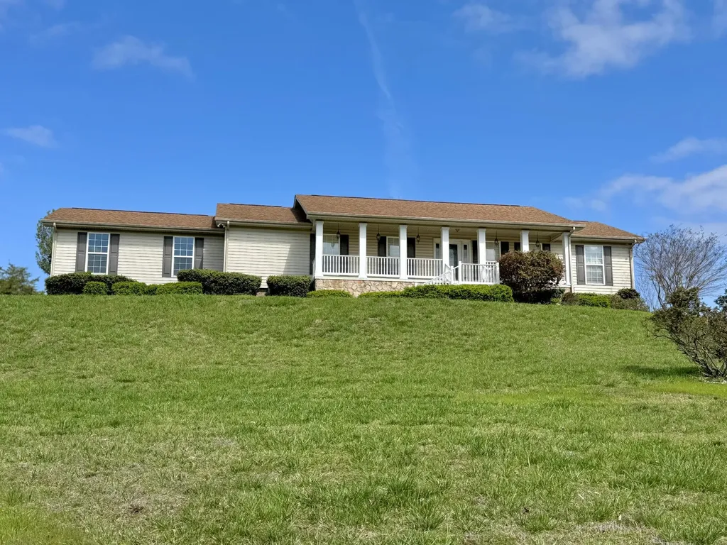 146 Hunters Walk Dayton TN 37321