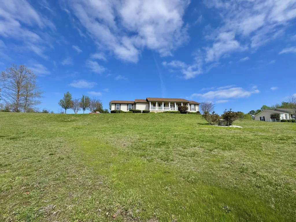 146 Hunters Walk Dayton TN 37321