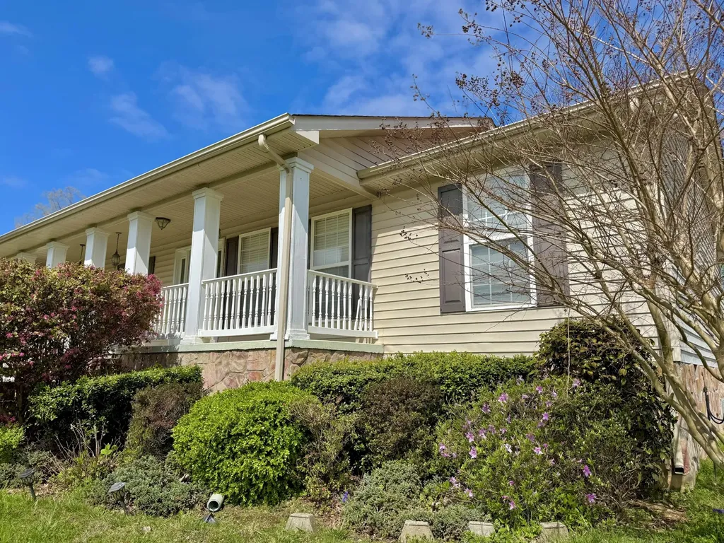 146 Hunters Walk Dayton TN 37321