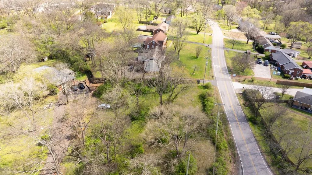 6465 Charlotte Pike Nashville TN 37209