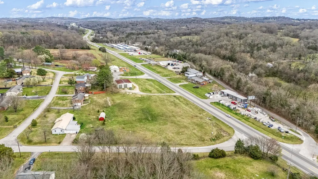 0 Bear Creek Pike Columbia TN 38401