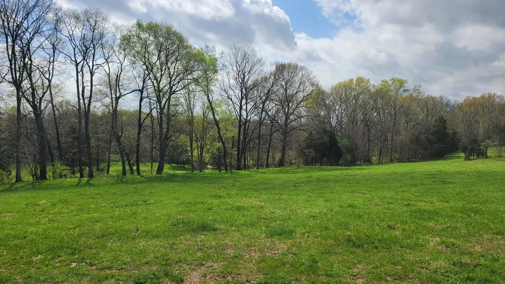 2 Pass Road Shelbyville TN 37160