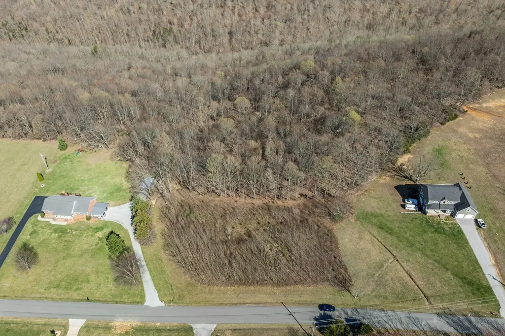 34 Brotherton Drive Cookeville TN 38506