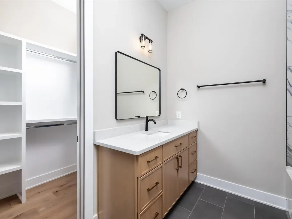 3207C Long Boulevard Nashville TN 37203
