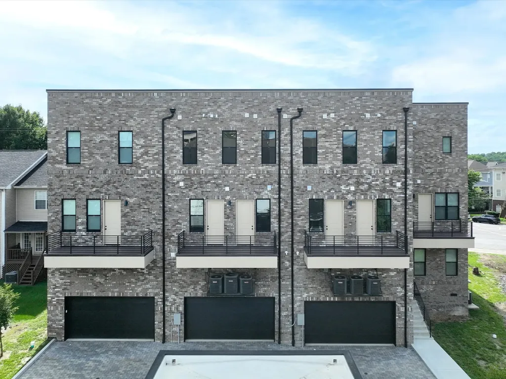 3207B Long Boulevard Nashville TN 37203