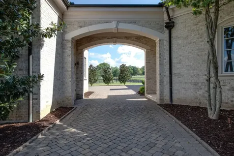 2423 Hidden River Lane Franklin TN 37069