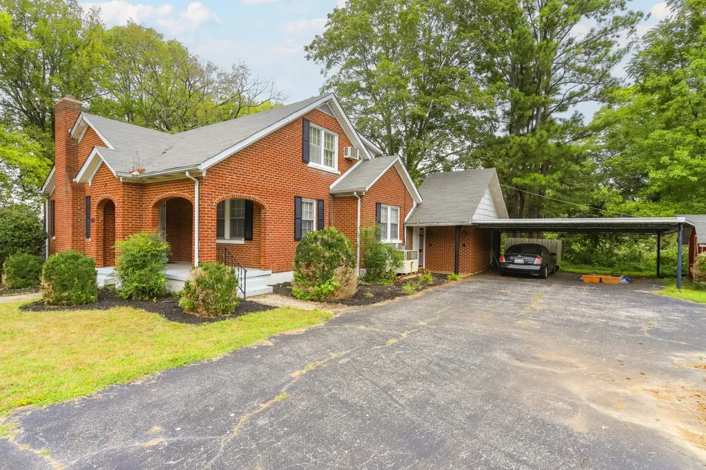 103 Bass Drive Columbia TN 38401