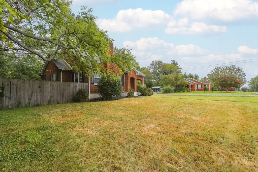 103 Bass Drive Columbia TN 38401