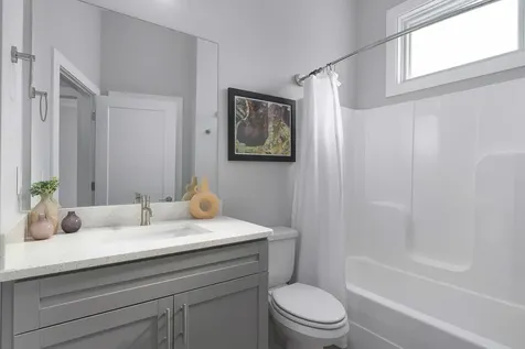 737 Burnside Place Chattanooga TN 37408