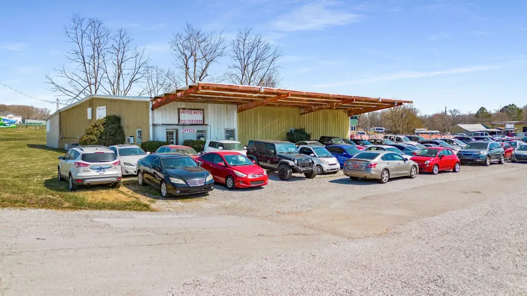 34 Woodbury Highway Manchester TN 37355