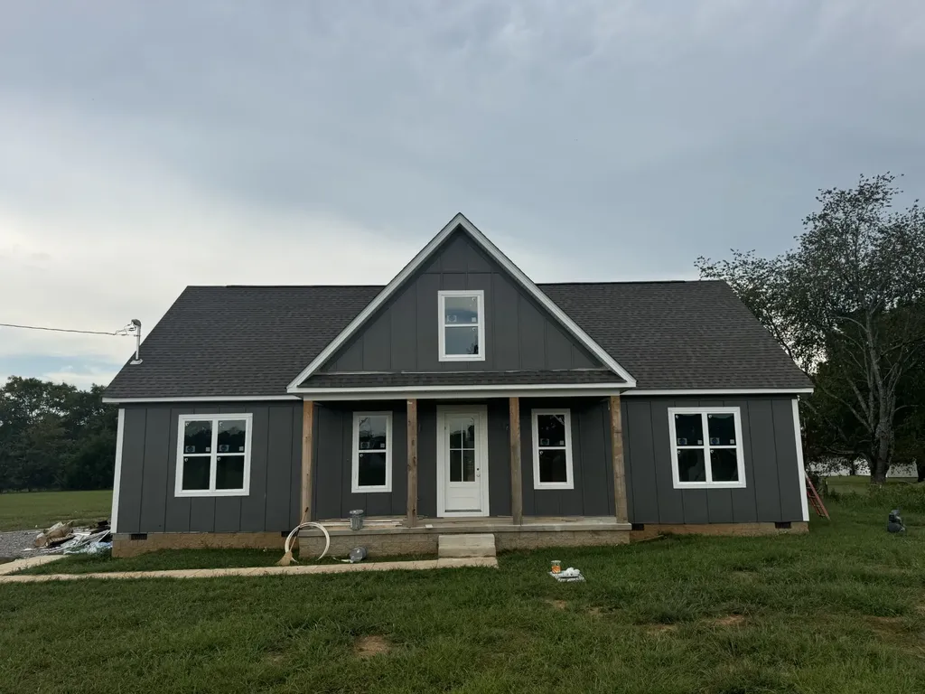 2105 Laws Hill Creek Lewisburg TN 37091