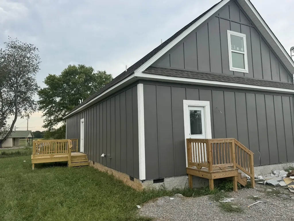2105 Laws Hill Creek Lewisburg TN 37091
