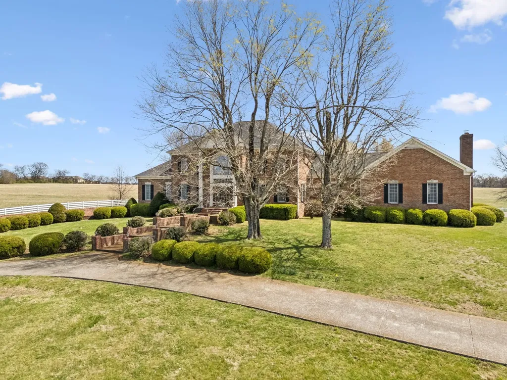 5090 Main Street Spring Hill TN 37174