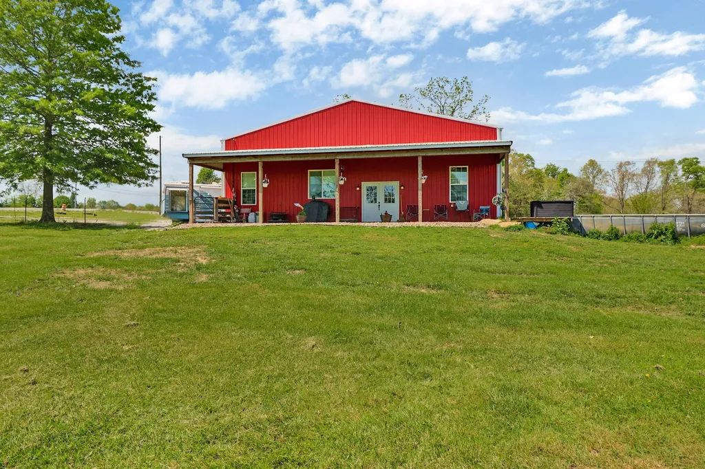 6808 Highway 127, N Crossville TN 38571