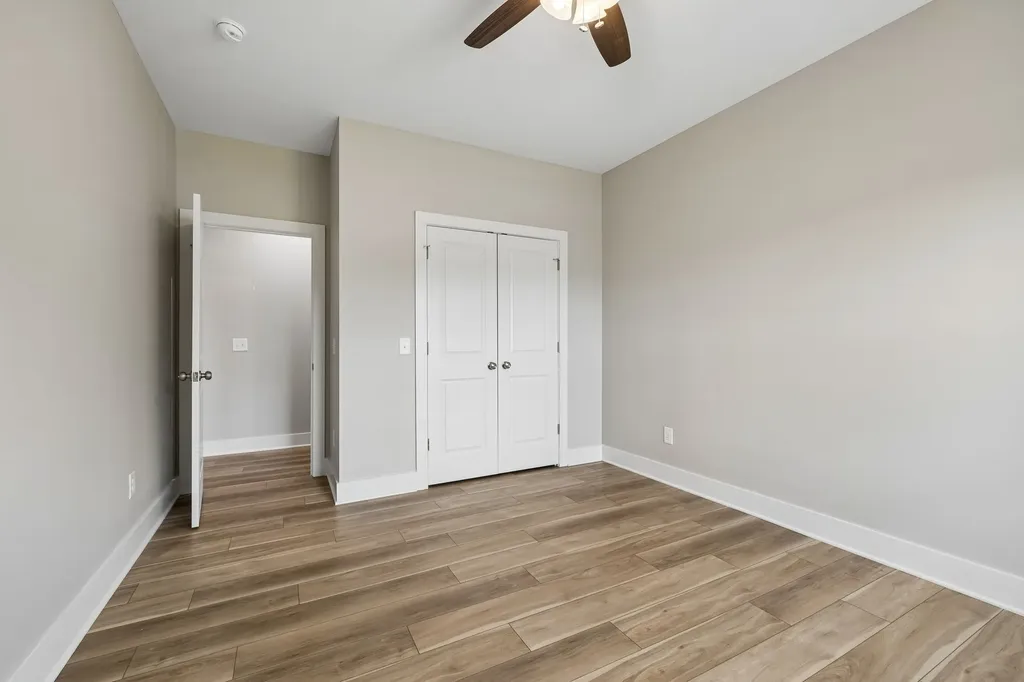 1702 Ellington Drive Lafayette TN 37083