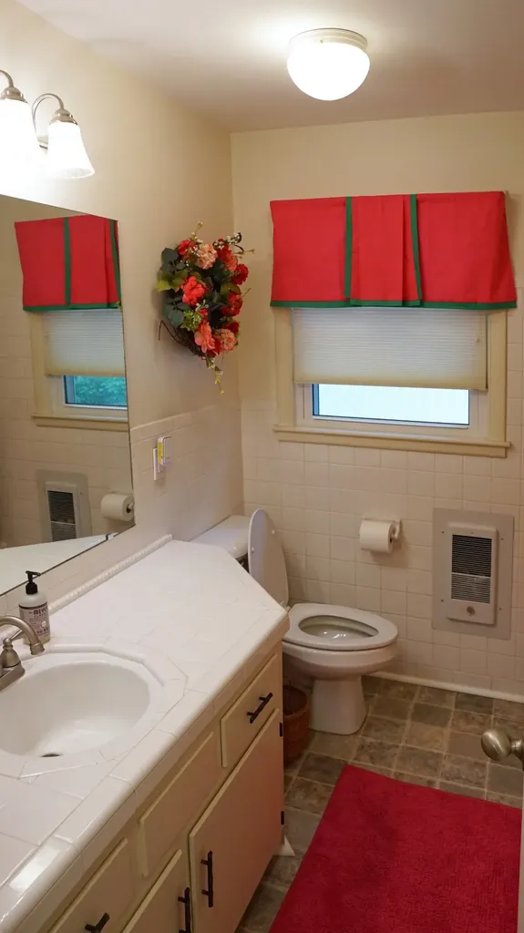 100 Canary Drive Dickson TN 37055