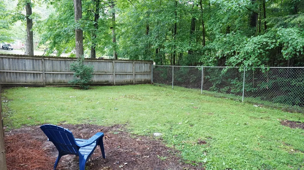 100 Canary Drive Dickson TN 37055