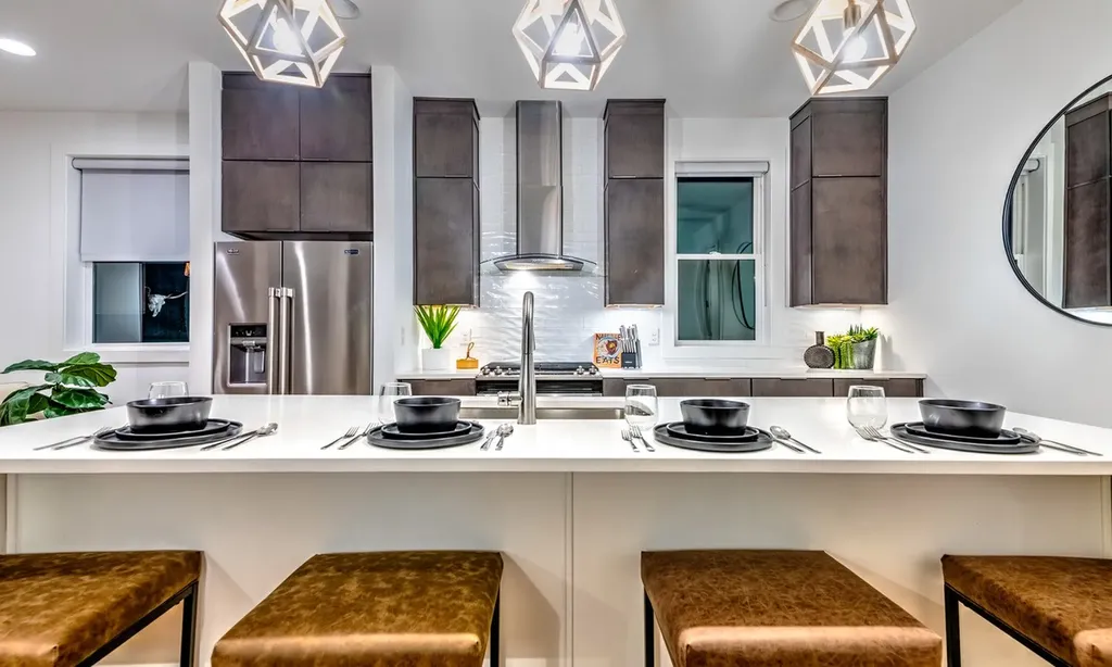 611 27th Ave, N Nashville TN 37209