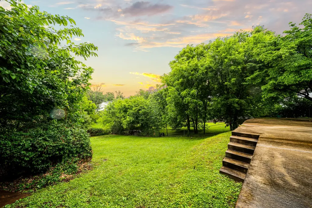1219 Saturn Drive Nashville TN 37217