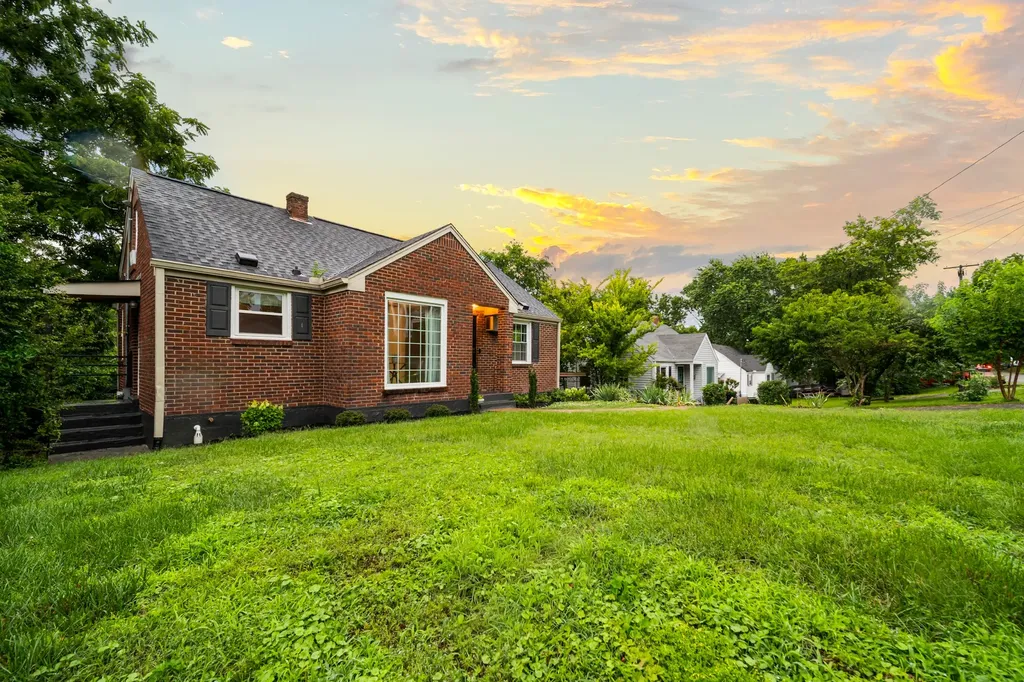 1219 Saturn Drive Nashville TN 37217