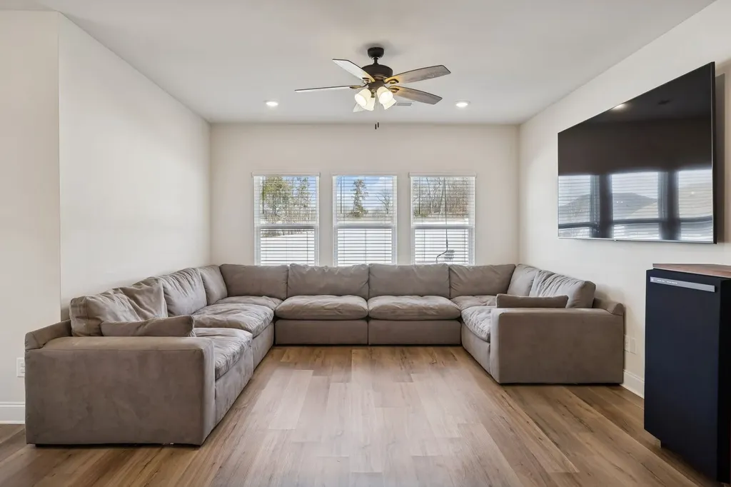 3609 Four Leaf Way Antioch TN 37013