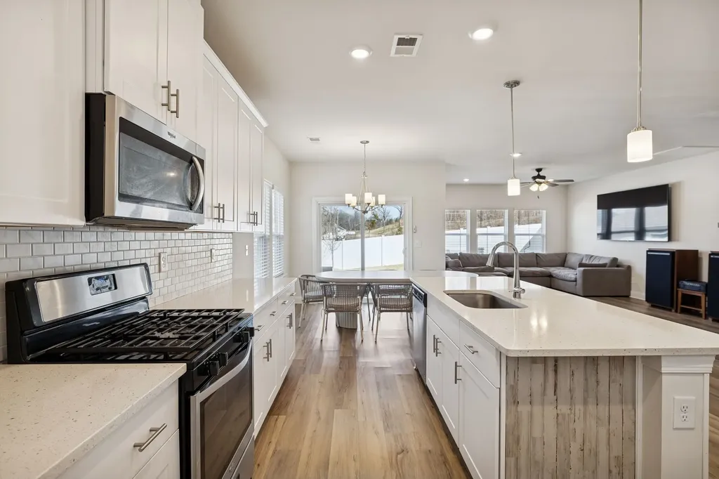 3609 Four Leaf Way Antioch TN 37013