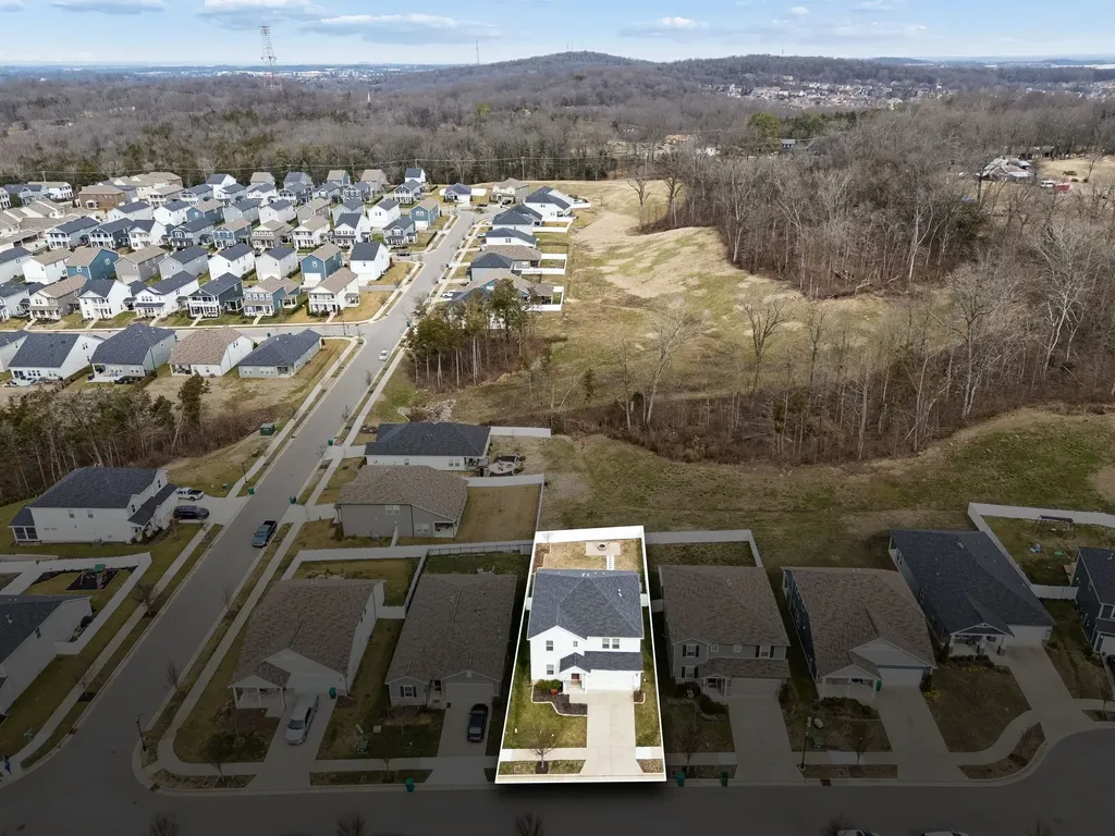3609 Four Leaf Way Antioch TN 37013