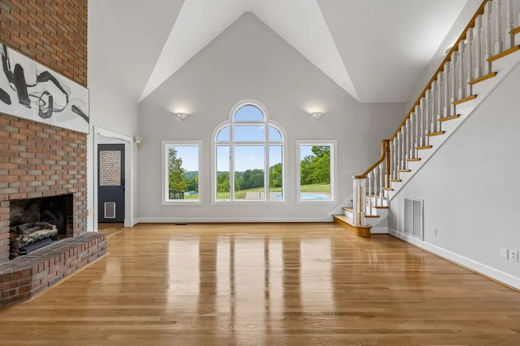 314 Fairview Road Dickson TN 37055