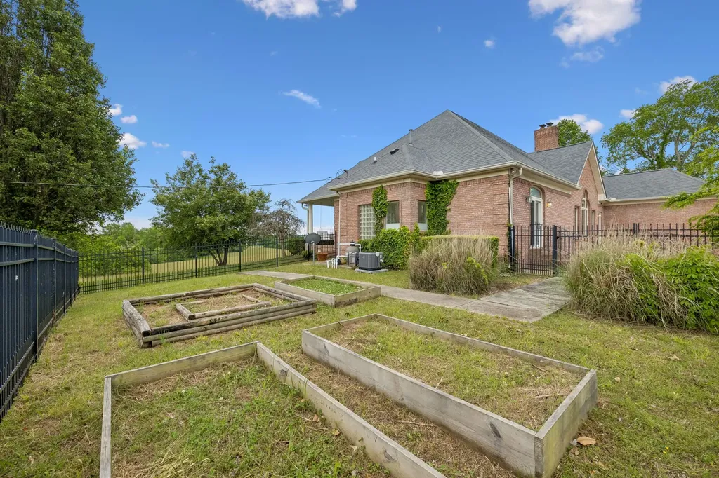 314 Fairview Road Dickson TN 37055