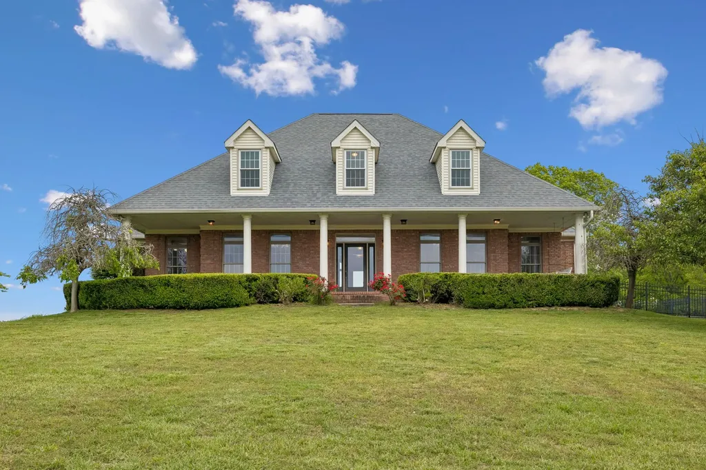 314 Fairview Road Dickson TN 37055