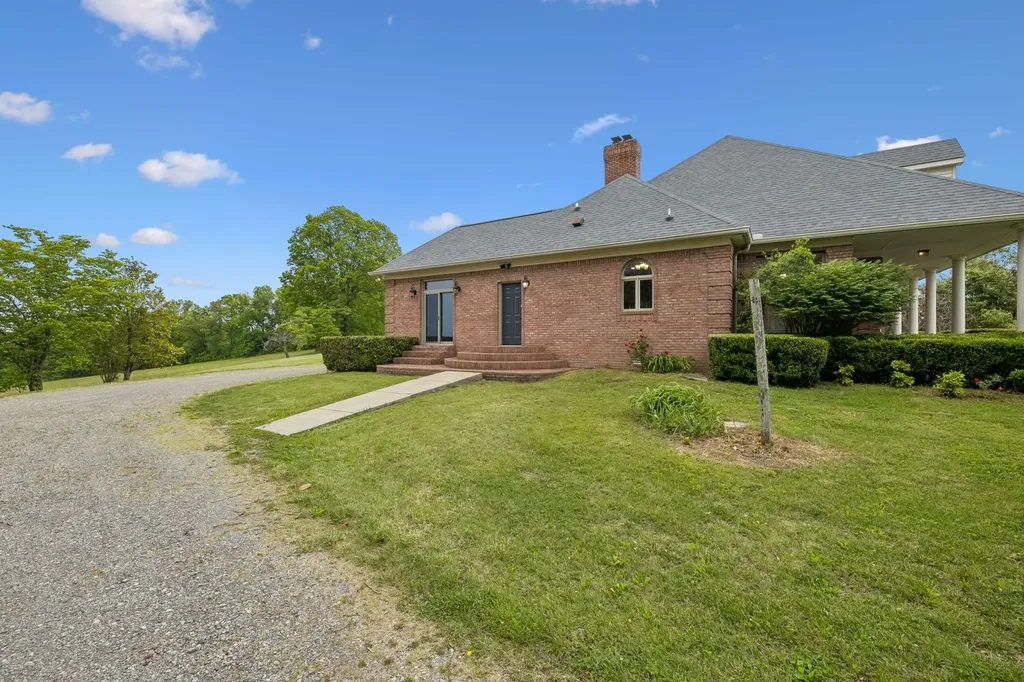 314 Fairview Road Dickson TN 37055