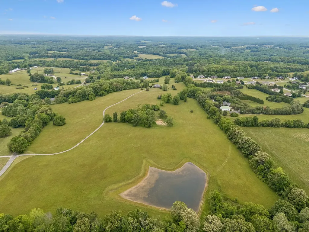 314 Fairview Road Dickson TN 37055