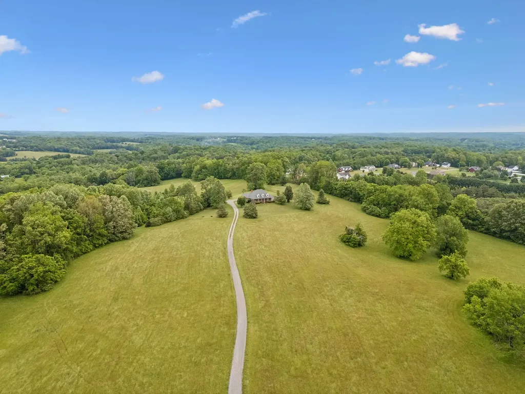 314 Fairview Road Dickson TN 37055