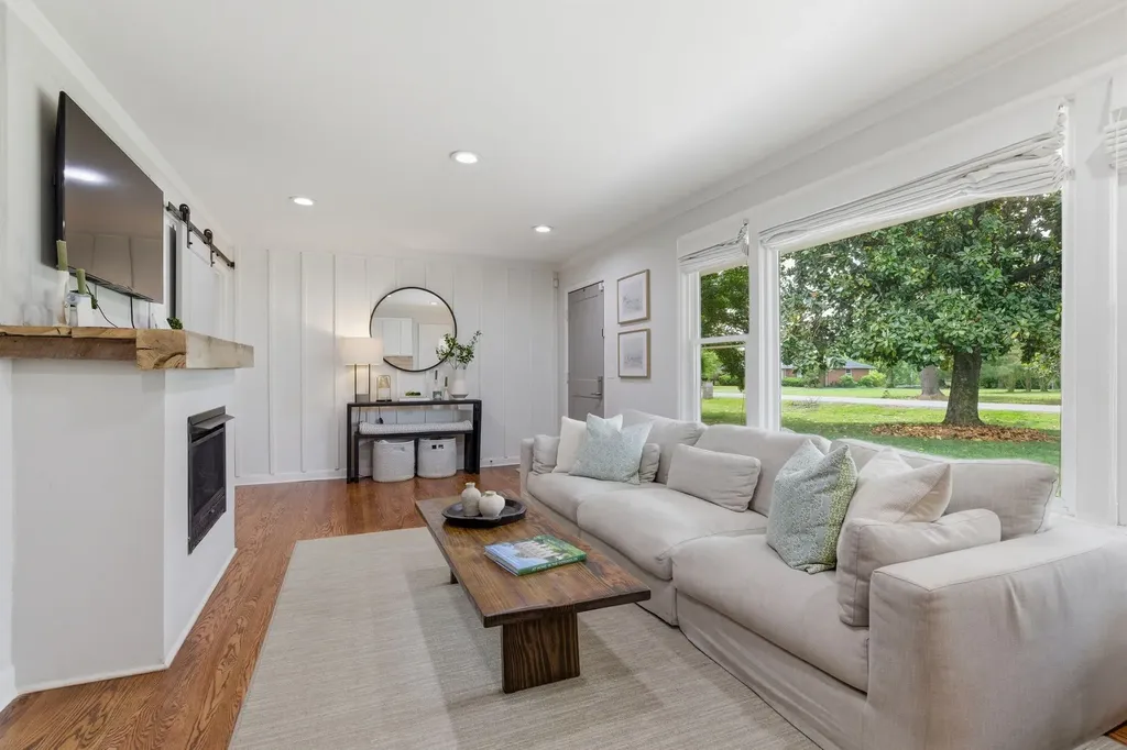 5004 Danby Drive Nashville TN 37211
