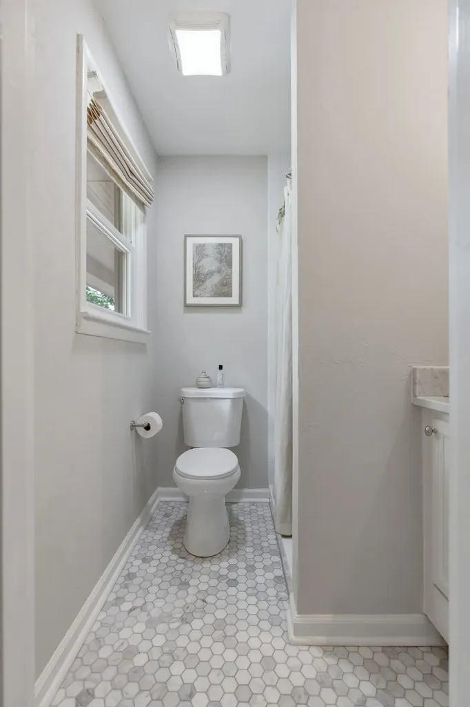 5004 Danby Drive Nashville TN 37211