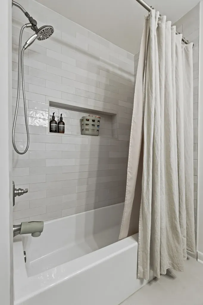 5004 Danby Drive Nashville TN 37211