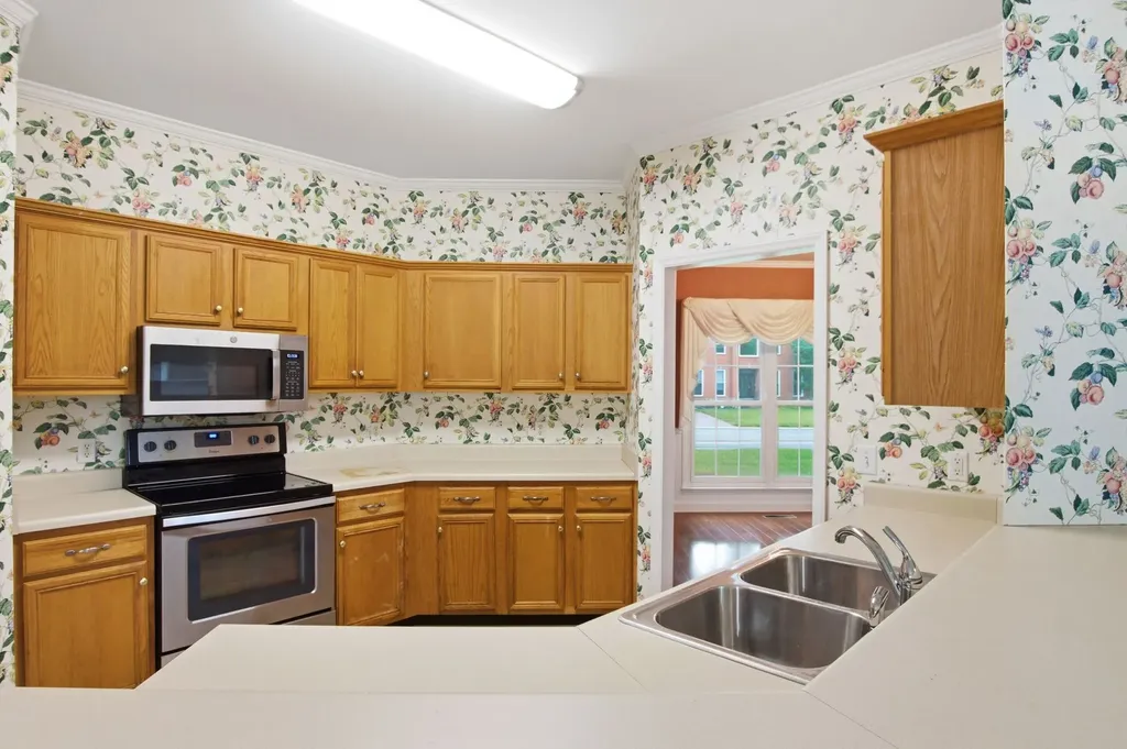 1823 Azure Way Murfreesboro TN 37128