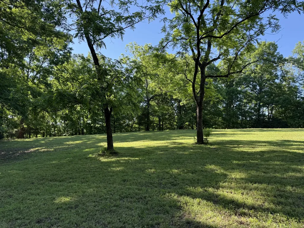 0 Poplar Grove Road Mc Ewen TN 37101
