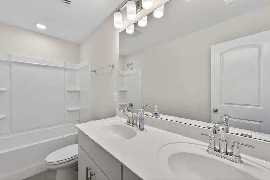 3557 Four Leaf Way Antioch TN 37013