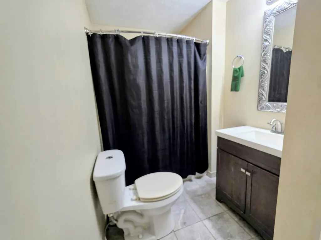 108 Arnold Street Centerville TN 37033