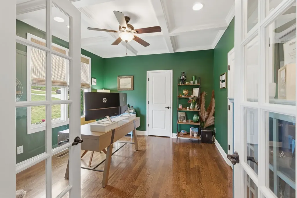 971 Nashs Nook Columbia TN 38401