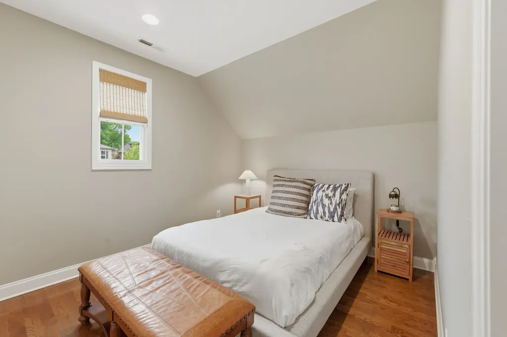971 Nashs Nook Columbia TN 38401