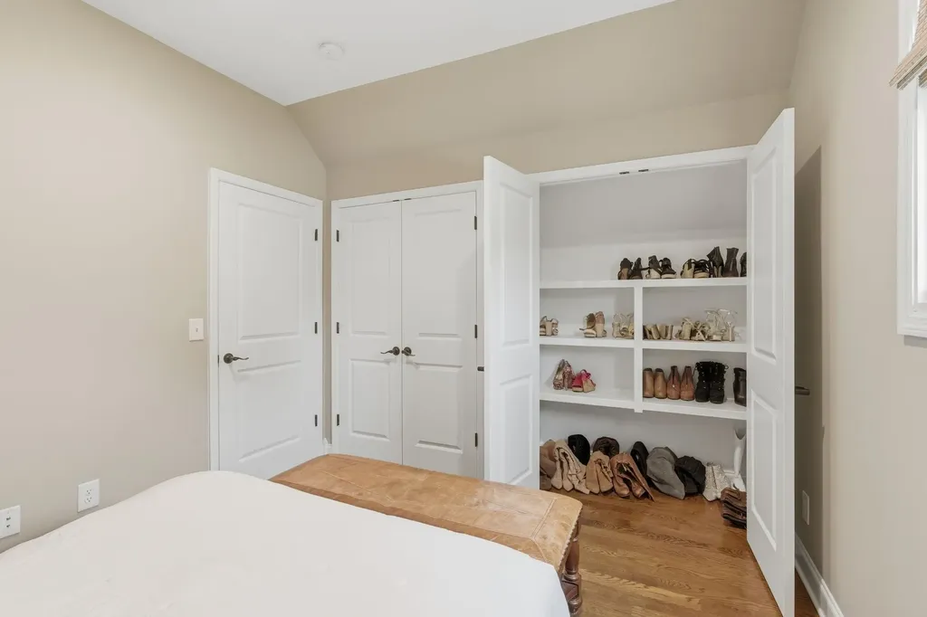 971 Nashs Nook Columbia TN 38401