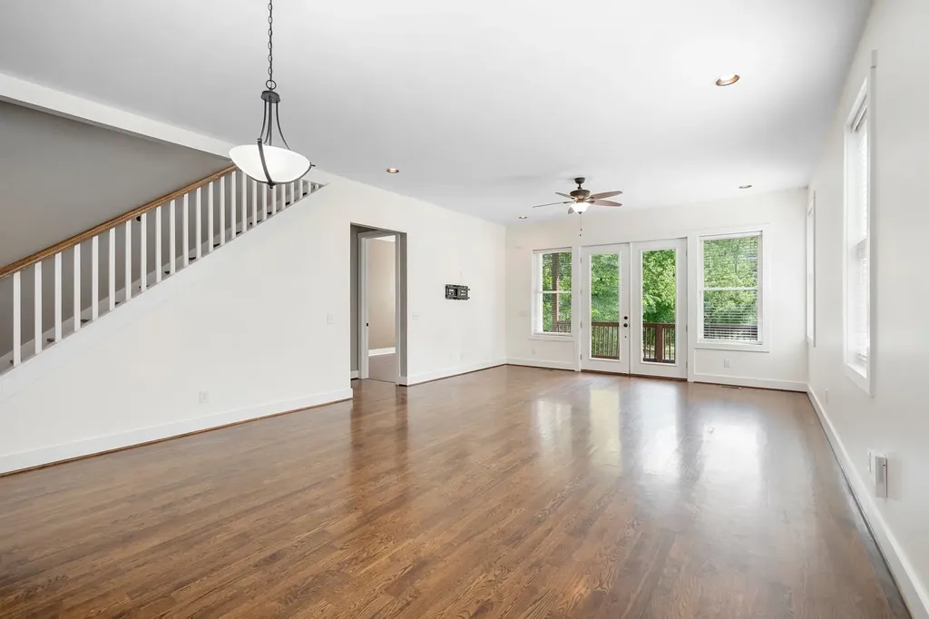 2129 Wooddale Lane Nashville TN 37214