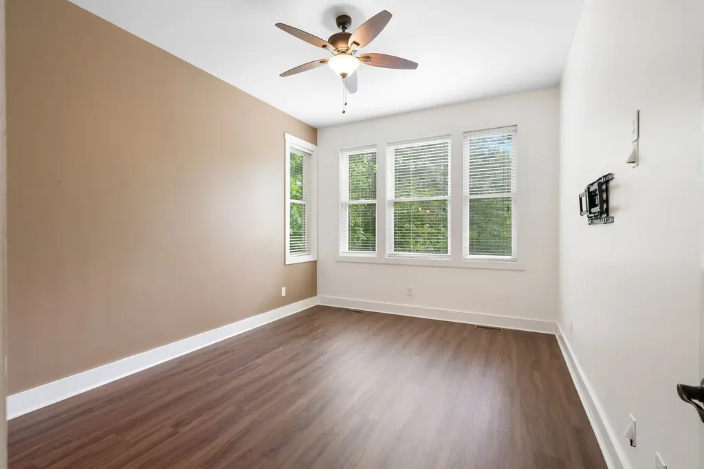2129 Wooddale Lane Nashville TN 37214