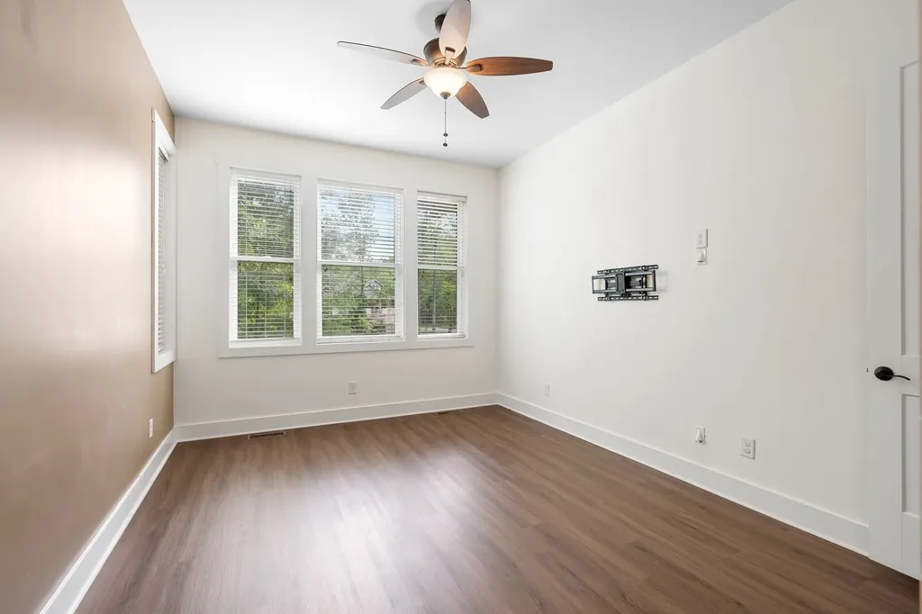 2129 Wooddale Lane Nashville TN 37214