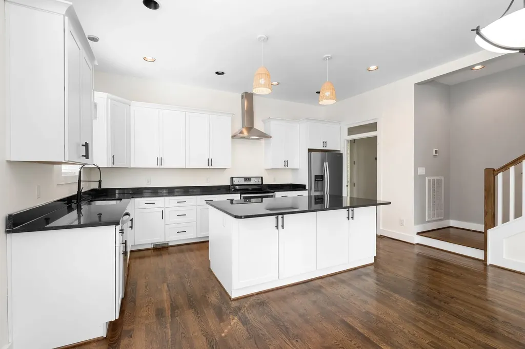 2129 Wooddale Lane Nashville TN 37214