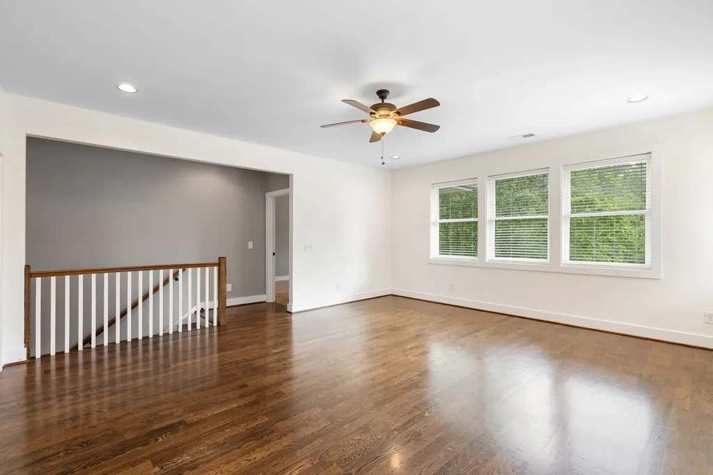 2129 Wooddale Lane Nashville TN 37214